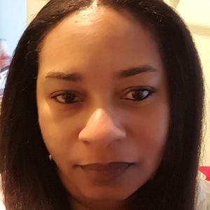 Meet your Posher, Evelina